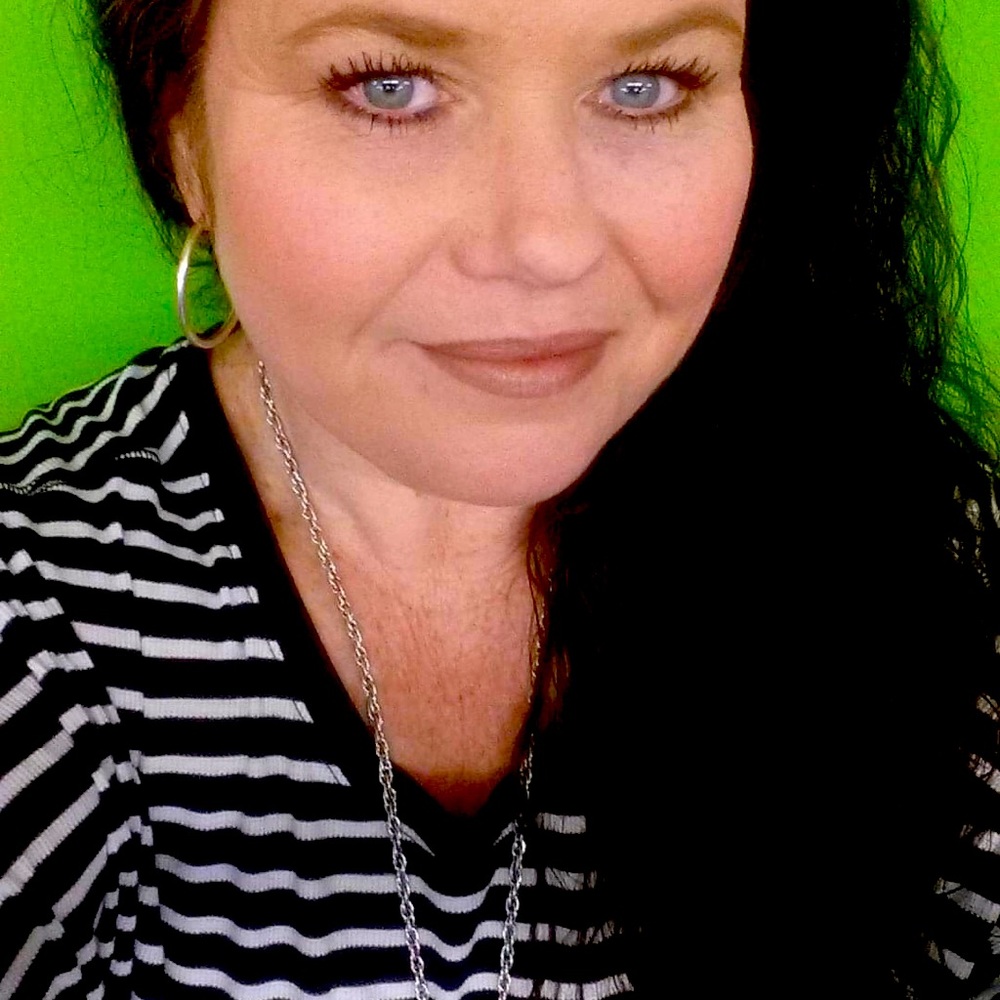 Meet your Posher, Dawn